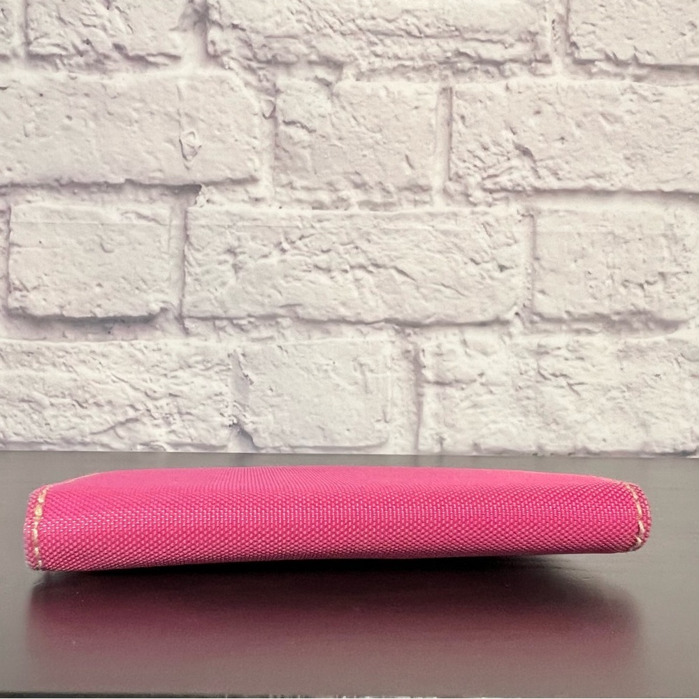 Lands’ End Small Bifold Card Wallet w/Canvas Exterior & Leather Interior - Picture 7 of 10